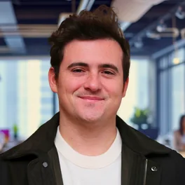 Mike Blutstein, VP of Content at RunSimpler.